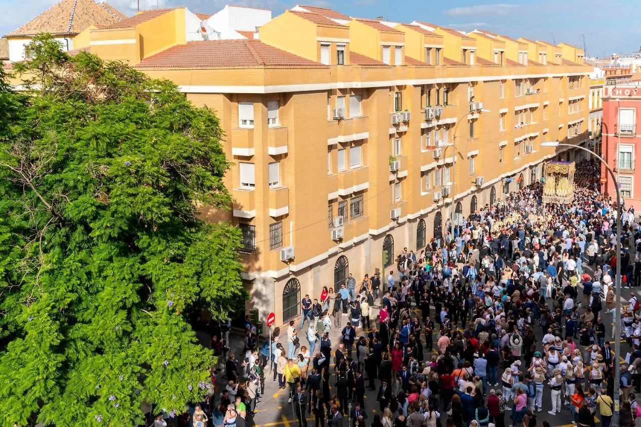 Centrico Y Luminoso Apartamento Seville
